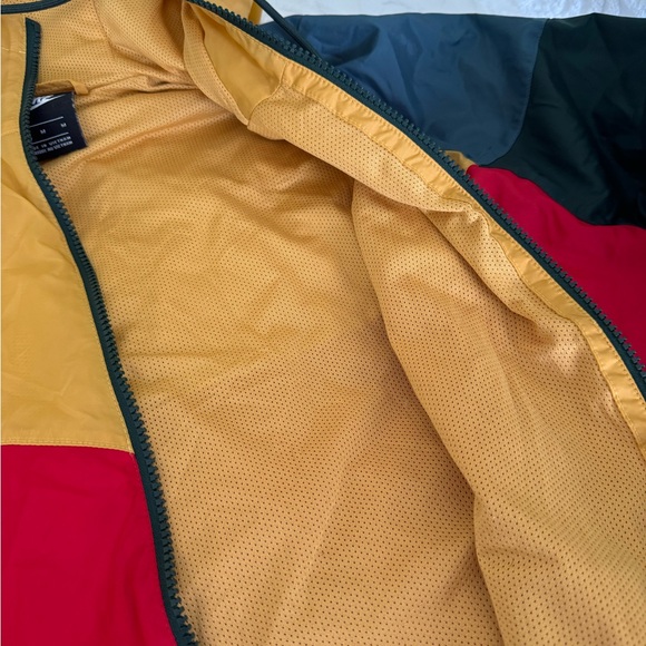 Men’s Nike Zip Up Windbreaker - Picture 8 of 8